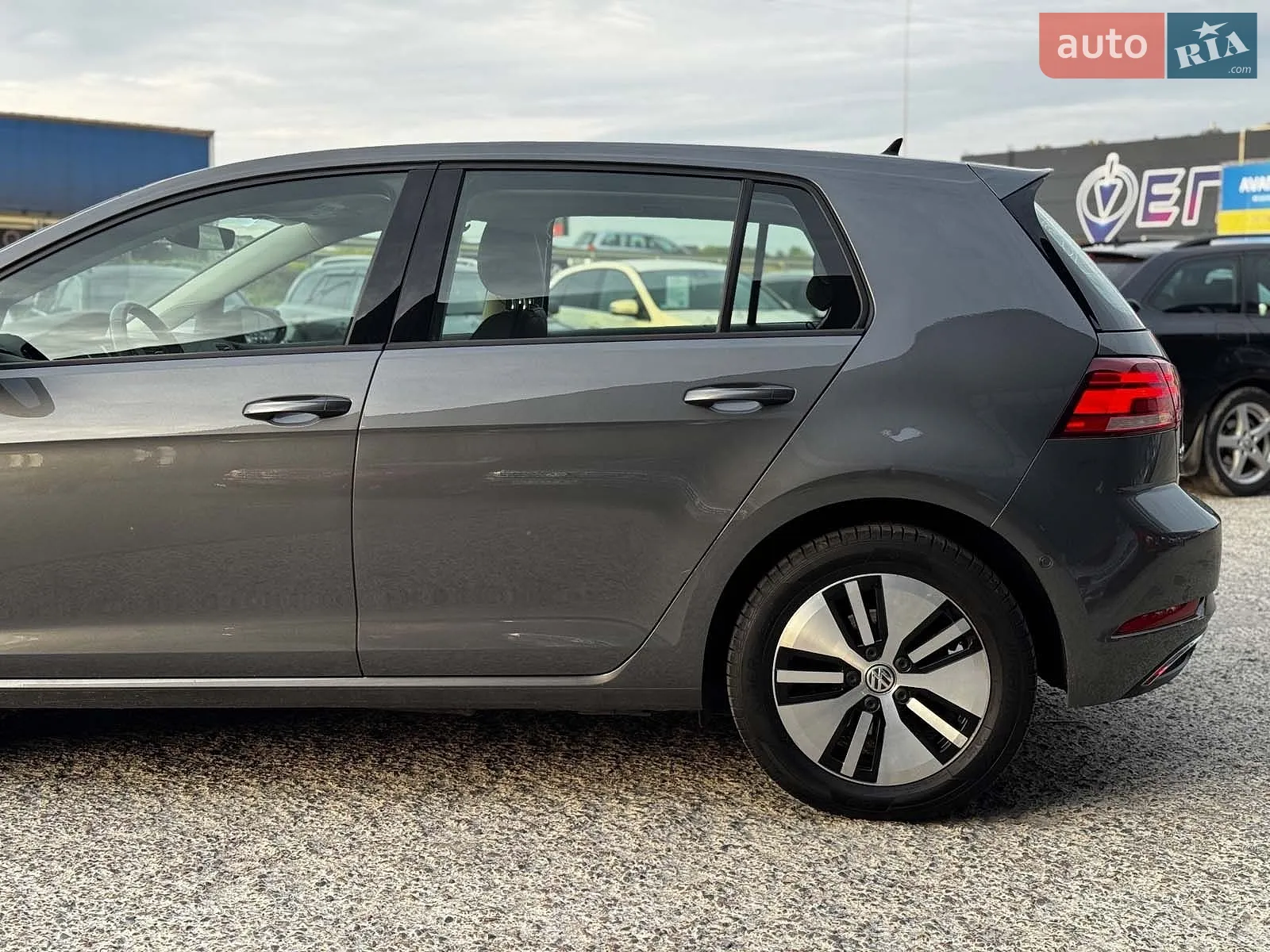 2017 Volkswagen Golf - мініатюра 16