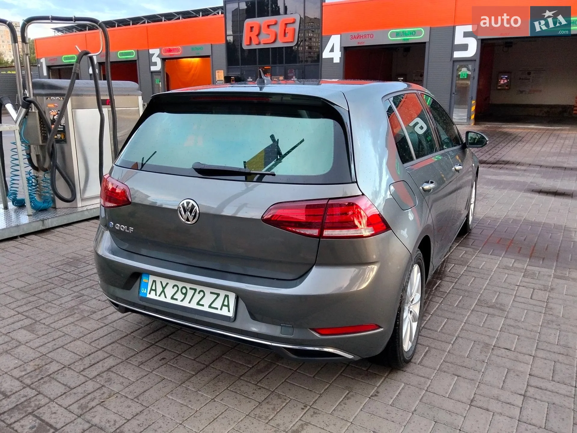 2019 Volkswagen Golf - мініатюра 4