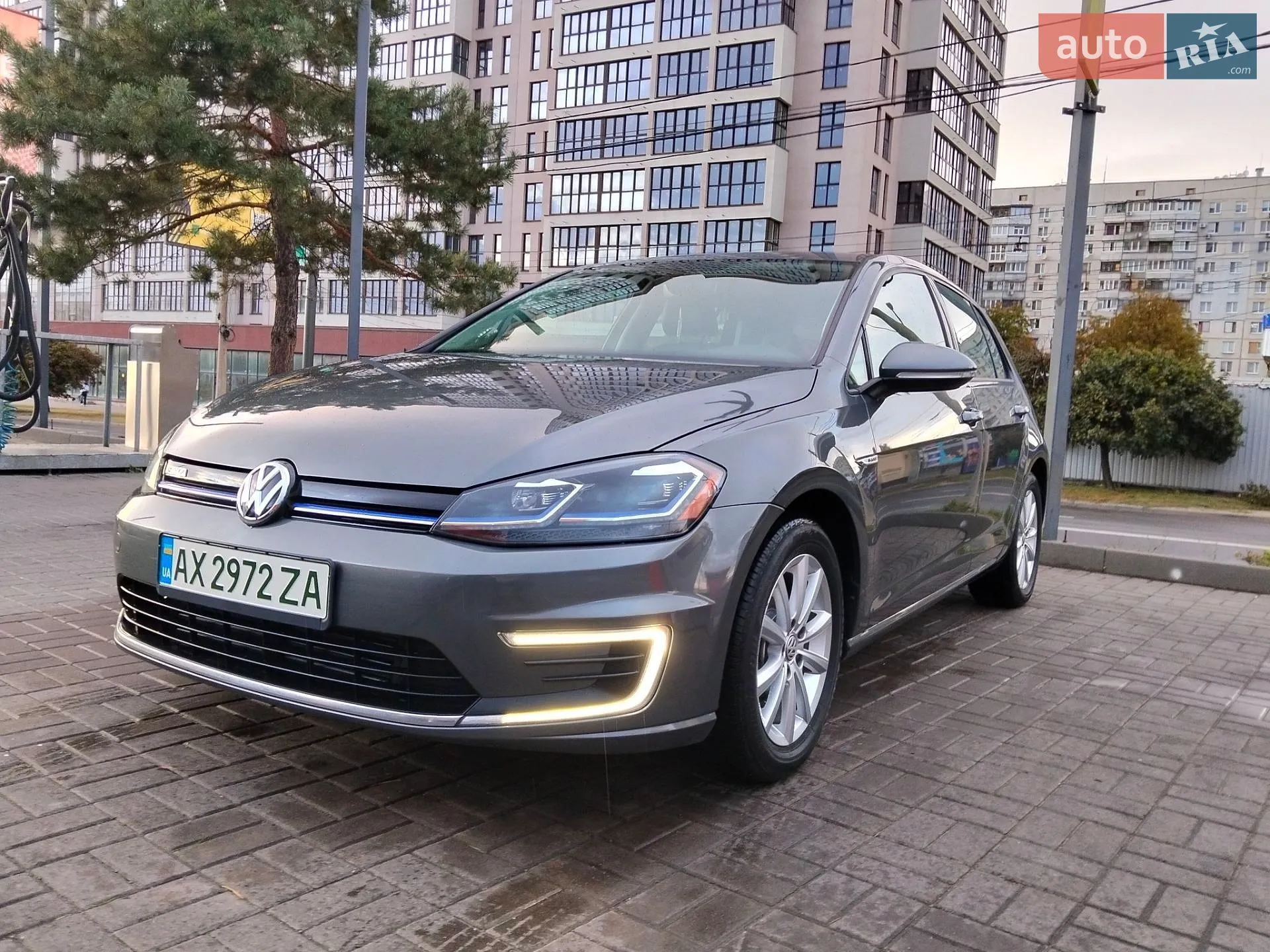 2019 Volkswagen Golf - фото 1