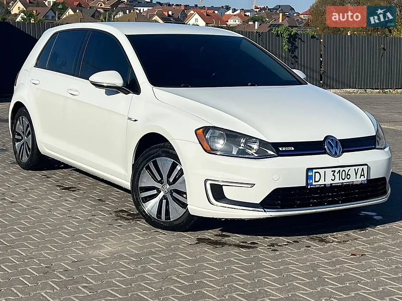 Volkswagen e-Golf 2016