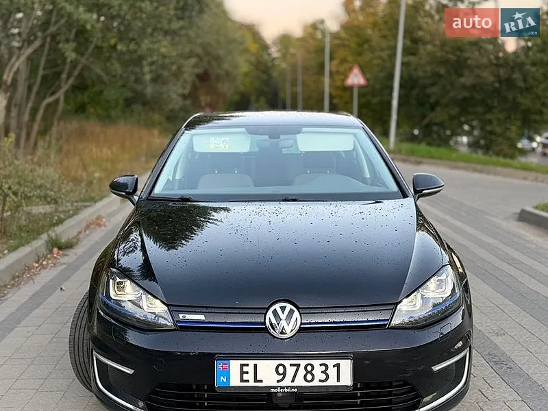 Volkswagen e-Golf 2016