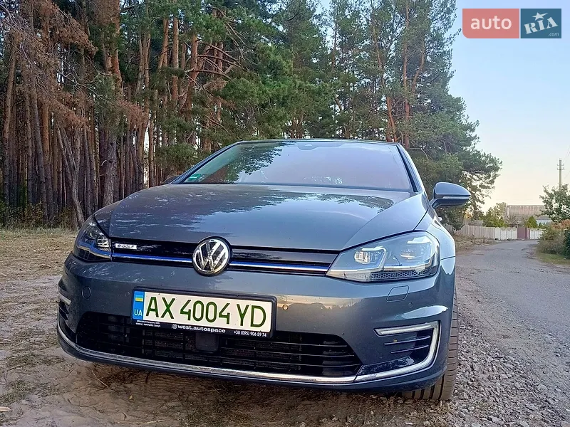 Volkswagen e-Golf