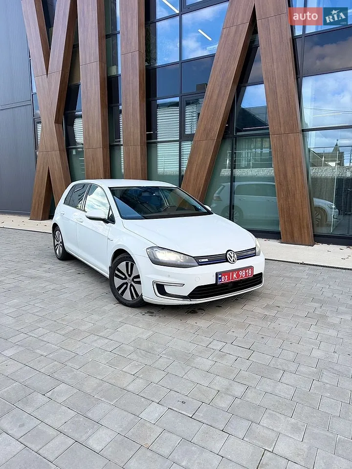 Volkswagen e-Golf 2014