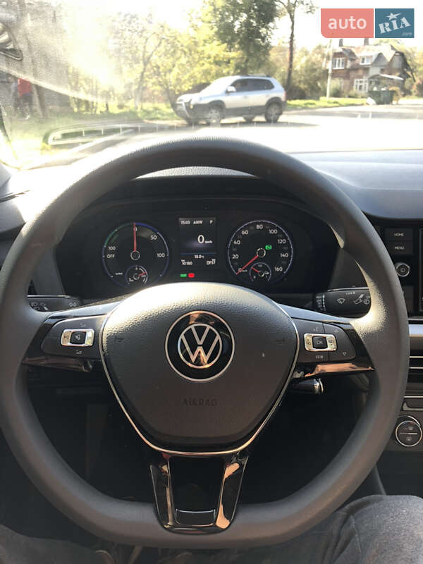 Седан Volkswagen e-Lavida 2021 в Львове