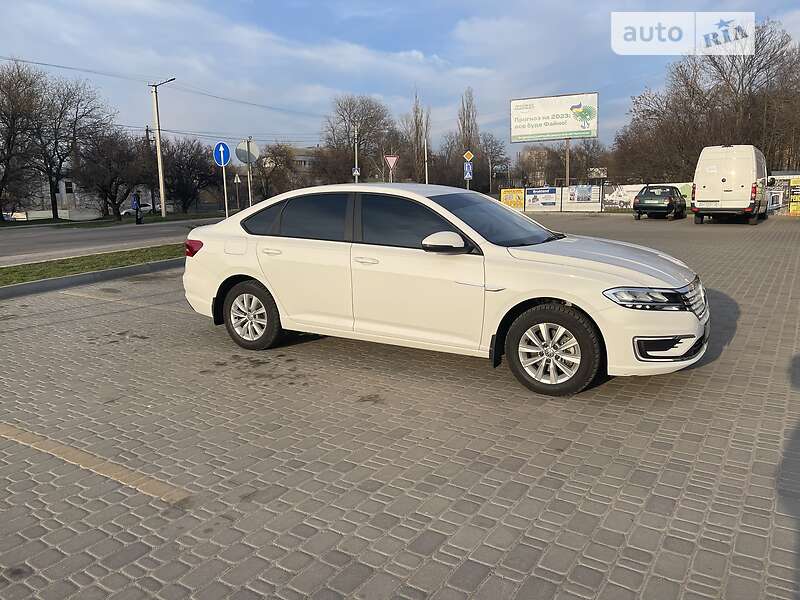 Седан Volkswagen e-Lavida 2019 в Кропивницком