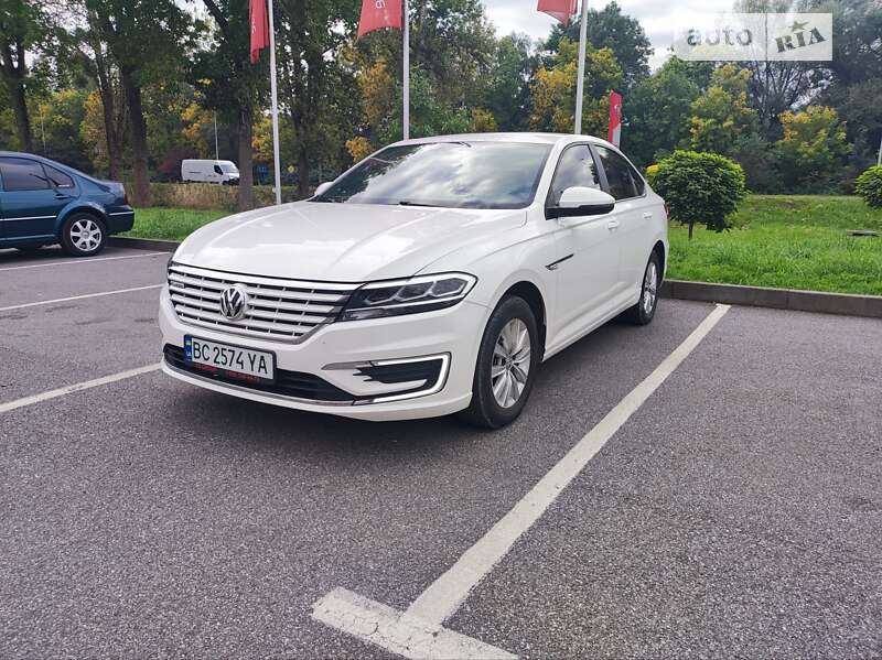 Volkswagen e-Lavida 2019