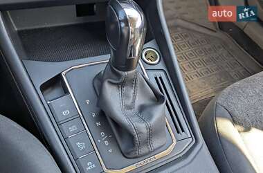 Седан Volkswagen e-Lavida 2019 в 