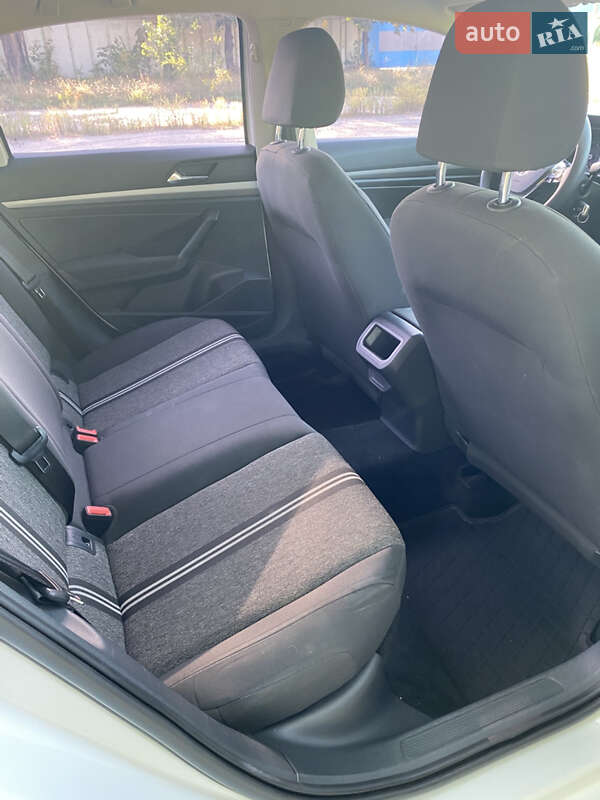 Седан Volkswagen e-Lavida 2019 в Днепре