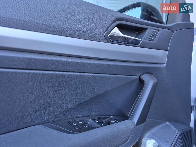 Седан Volkswagen e-Lavida 2019 в Киеве фото 24 Седан Volkswagen e-Lavida 2019 в Киеве