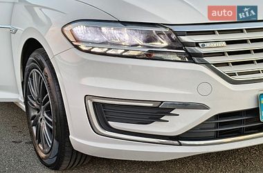 Седан Volkswagen e-Lavida 2019 в Киеве