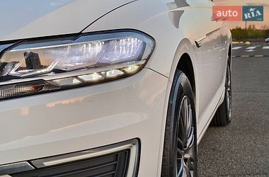 Седан Volkswagen e-Lavida 2019 в Киеве
