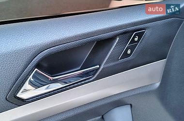 Седан Volkswagen e-Lavida 2019 в Киеве
