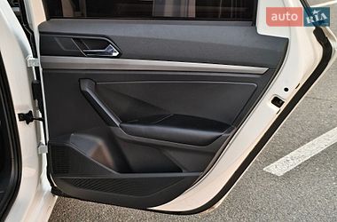 Седан Volkswagen e-Lavida 2019 в Киеве