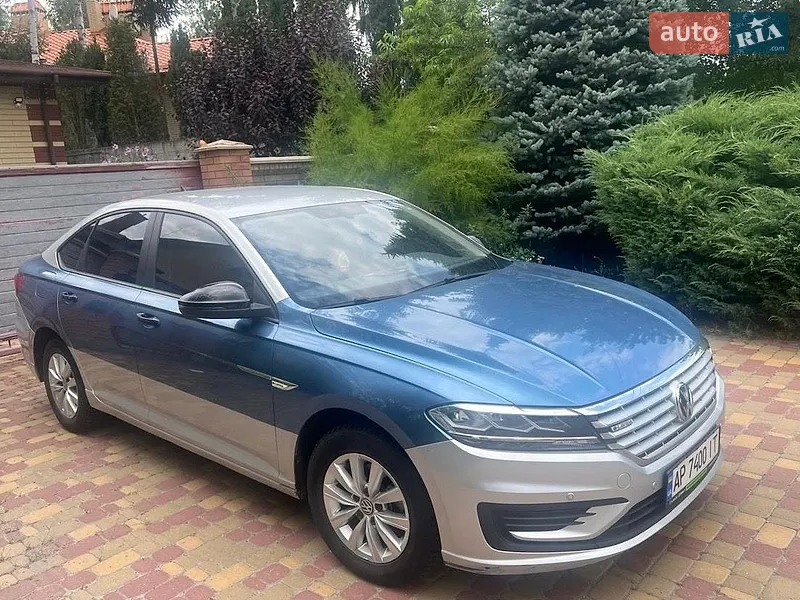 Volkswagen e-Lavida