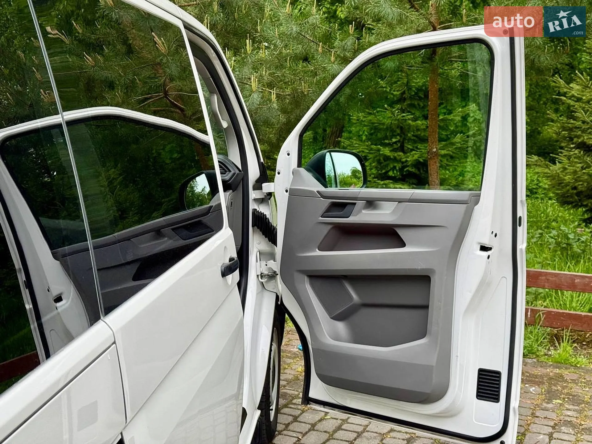 2020 Volkswagen Transporter - мініатюра 24