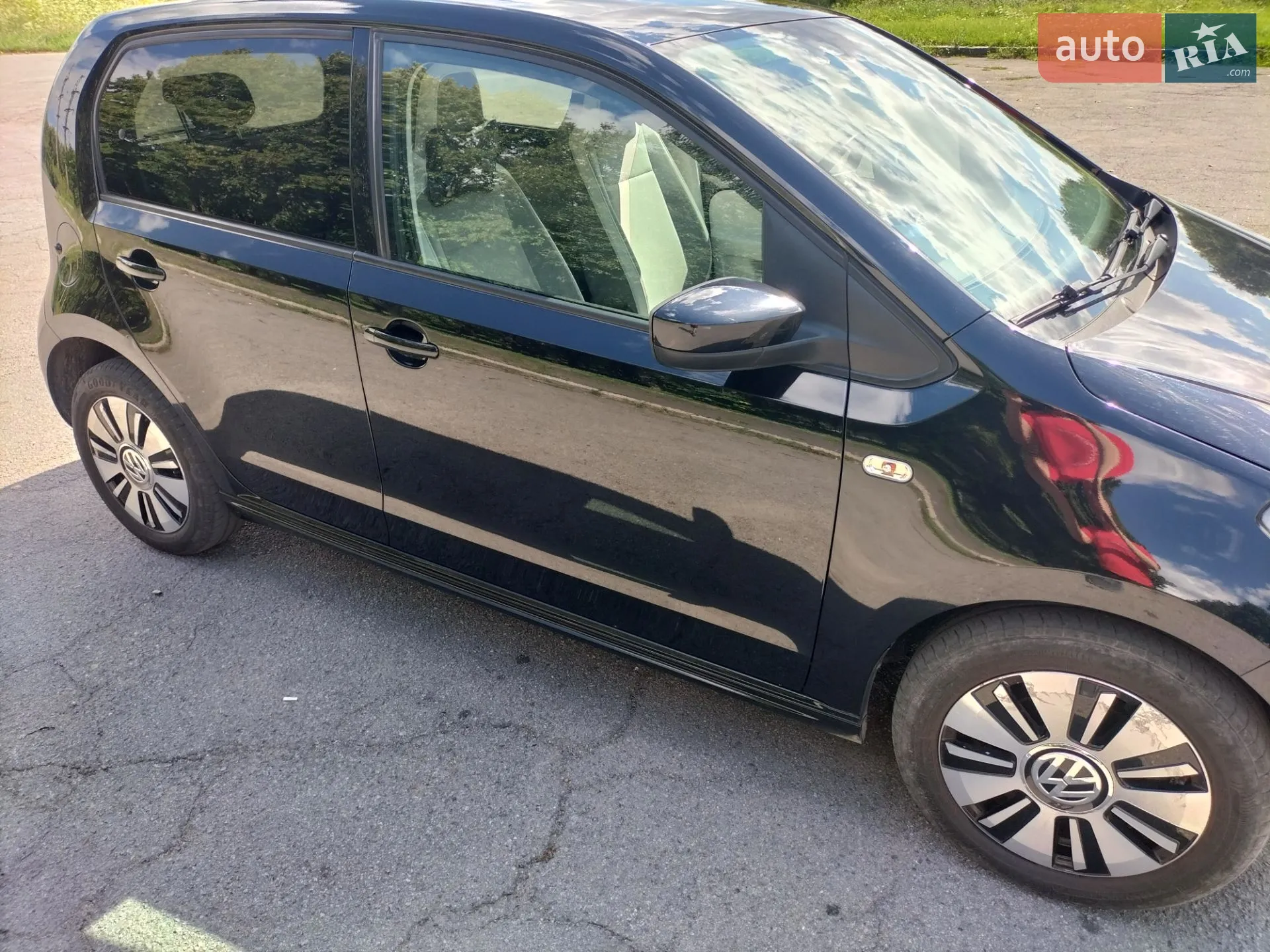 2014 Volkswagen up! - мініатюра 6