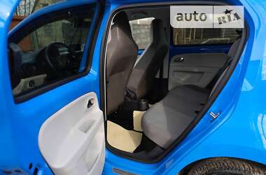 Хэтчбек Volkswagen e-Up 2014 в Ковеле