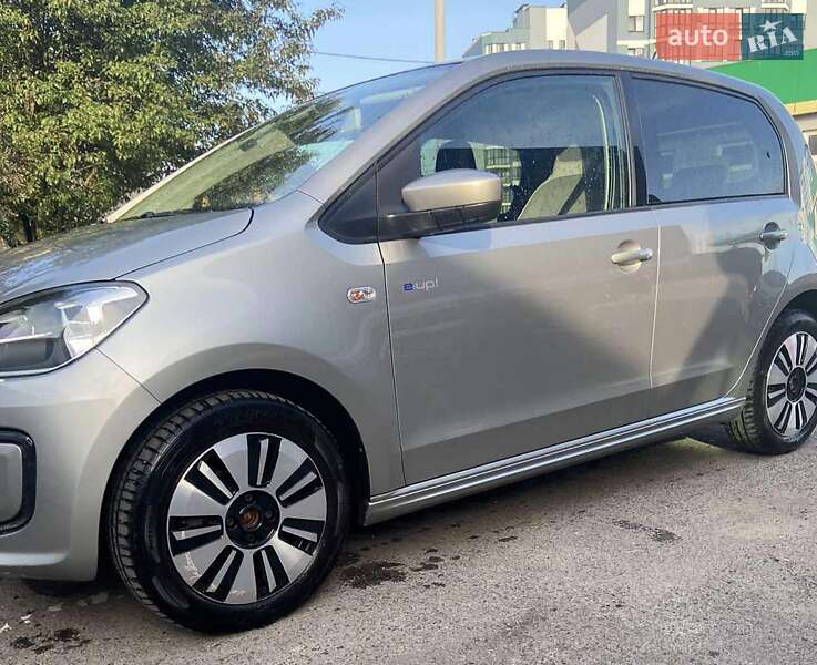 Хетчбек Volkswagen e-Up 2013 в Луцьку