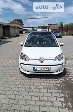 Хетчбек Volkswagen e-Up 2014 в Калуші