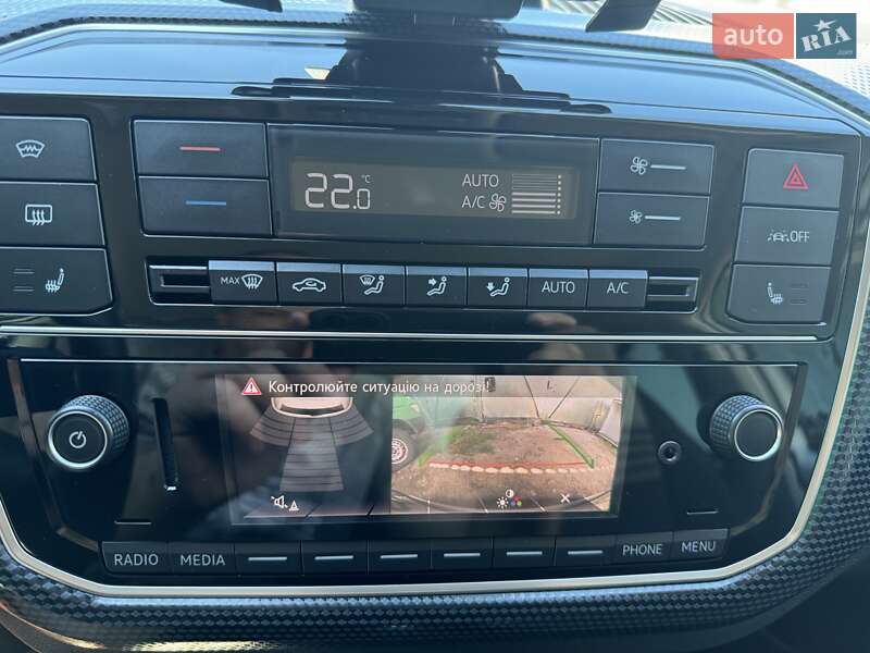 Хэтчбек Volkswagen e-Up 2022 в Запорожье