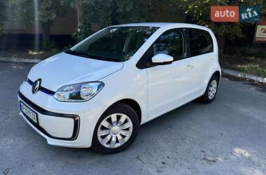 Хэтчбек Volkswagen e-Up 2022 в 