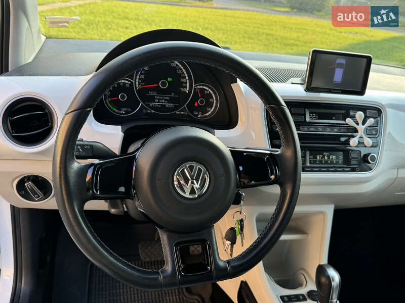 Хетчбек Volkswagen e-Up 2013 в Львові фото 31 Хетчбек Volkswagen e-Up 2013 в Львові