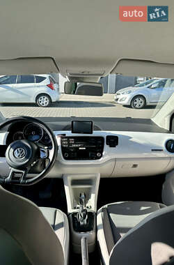 Хетчбек Volkswagen e-Up 2013 в Львові