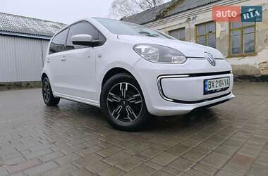 Хэтчбек Volkswagen e-Up 2016 в Изяславе