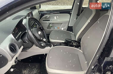 Хетчбек Volkswagen e-Up 2013 в 