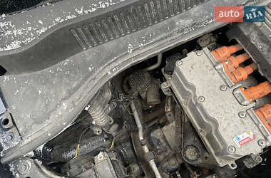 Хетчбек Volkswagen e-Up 2013 в 