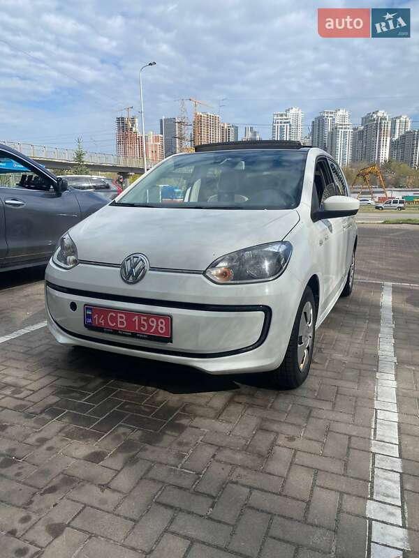 Хэтчбек Volkswagen e-Up 2014 в Киеве