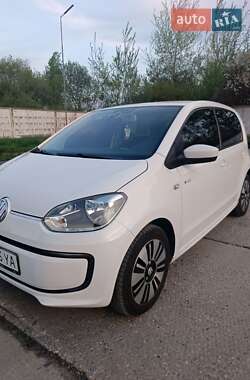 Хэтчбек Volkswagen e-Up 2015 в 