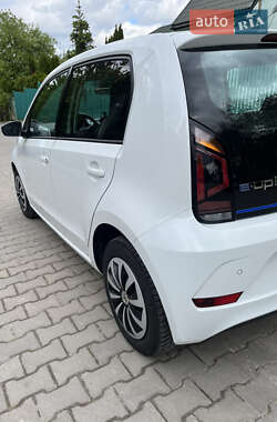 Хетчбек Volkswagen e-Up 2023 в 