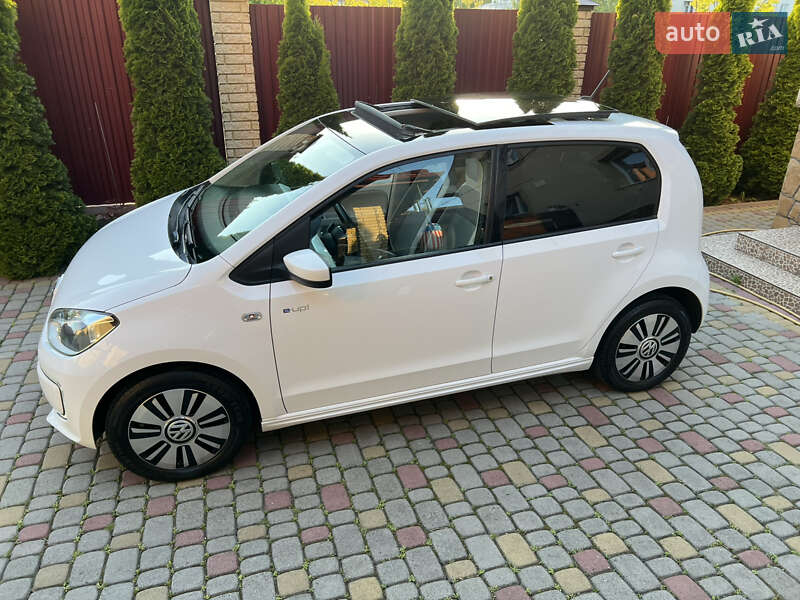 Хэтчбек Volkswagen e-Up 2014 в Львове