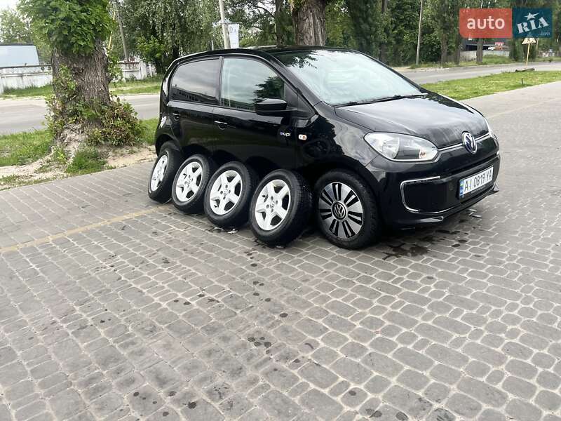Volkswagen e-Up 2014