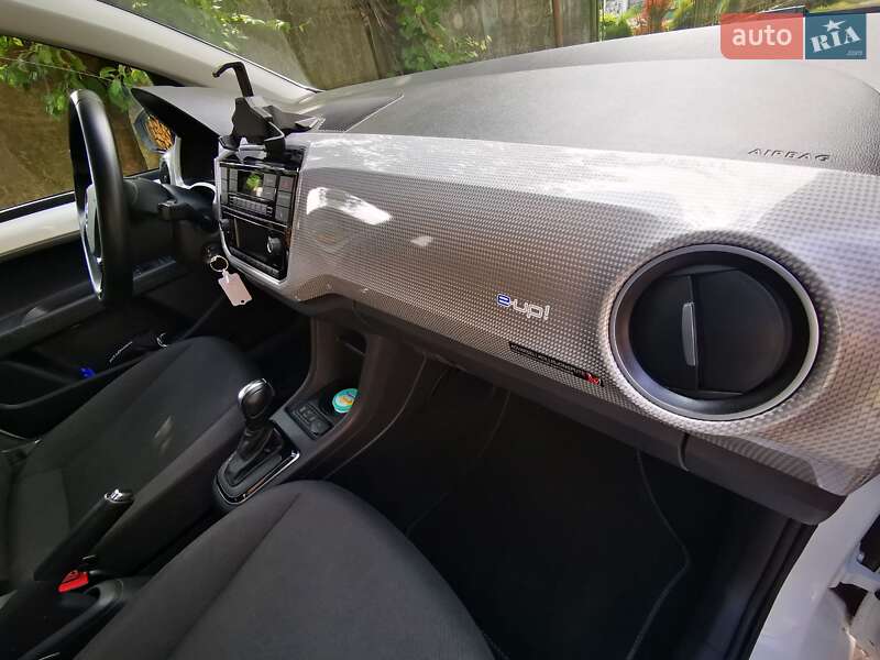 Хэтчбек Volkswagen e-Up 2019 в Дрогобыче