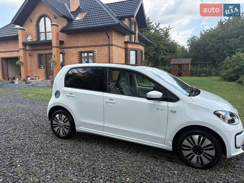 Хэтчбек Volkswagen e-Up 2014 в Луцке