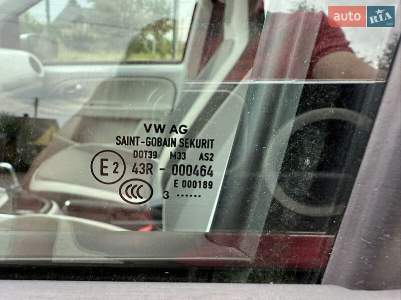 Хэтчбек Volkswagen e-Up 2014 в Львове