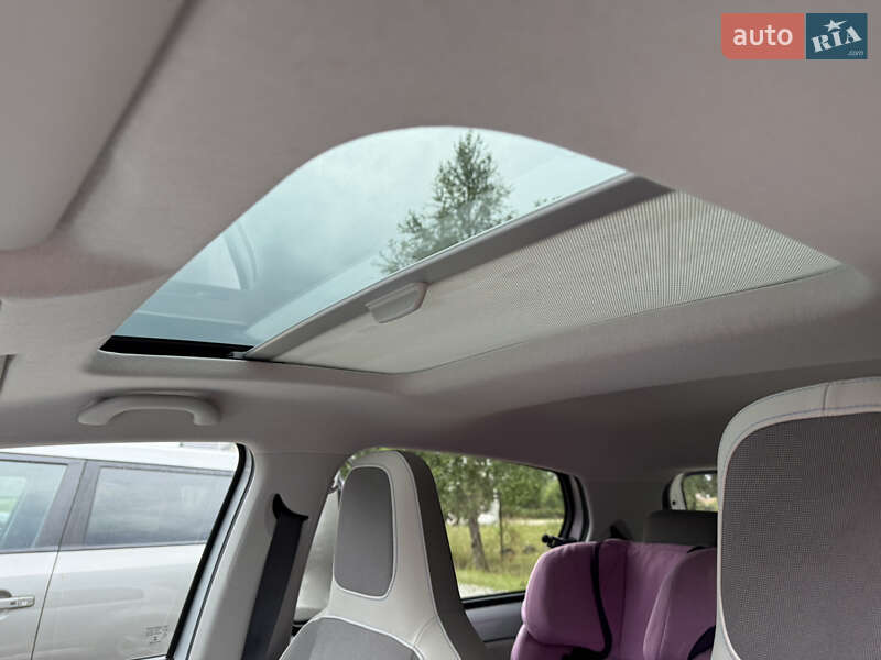 Хэтчбек Volkswagen e-Up 2014 в Львове