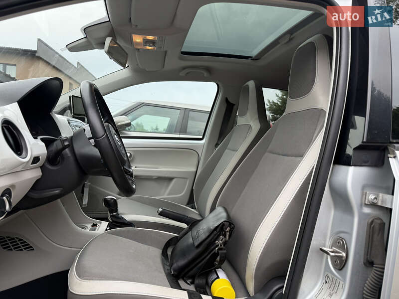 Хэтчбек Volkswagen e-Up 2014 в Львове