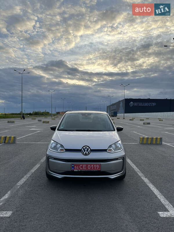 Хэтчбек Volkswagen e-Up 2020 в Львове