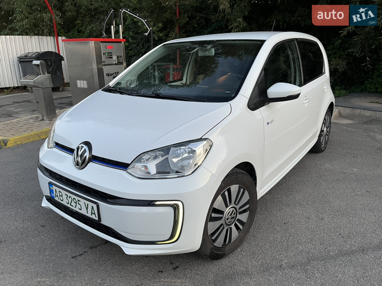 2019 Volkswagen up! - мініатюра 35