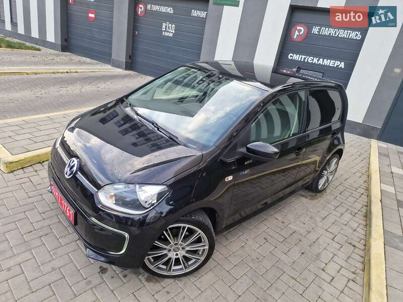 Хэтчбек Volkswagen e-Up 2014 в Львове