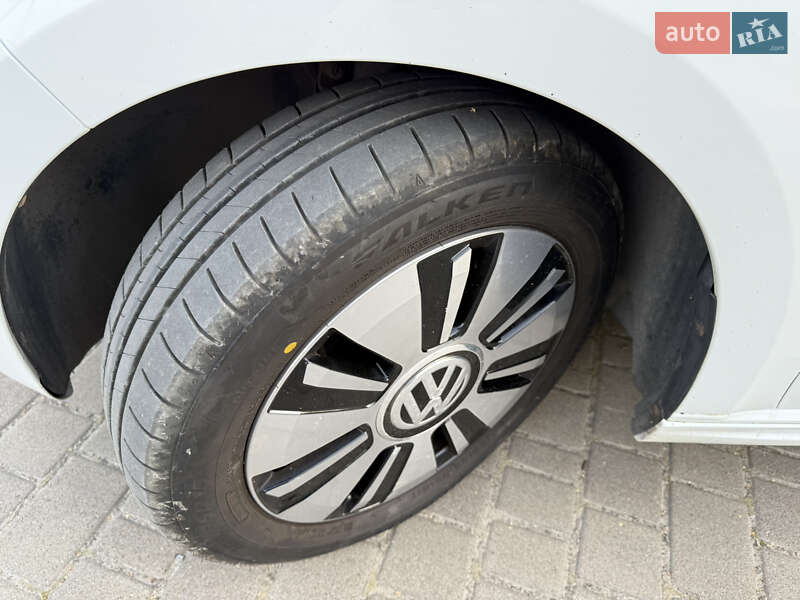 Хетчбек Volkswagen e-Up 2014 в Львові фото 27 Хетчбек Volkswagen e-Up 2014 в Львові