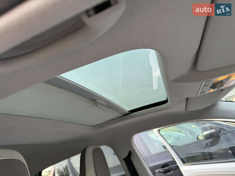 Хетчбек Volkswagen e-Up 2014 в Львові фото 54 Хетчбек Volkswagen e-Up 2014 в Львові