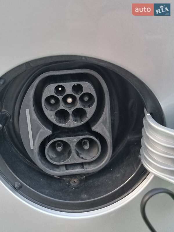 Хетчбек Volkswagen e-Up 2013 в Житомирі