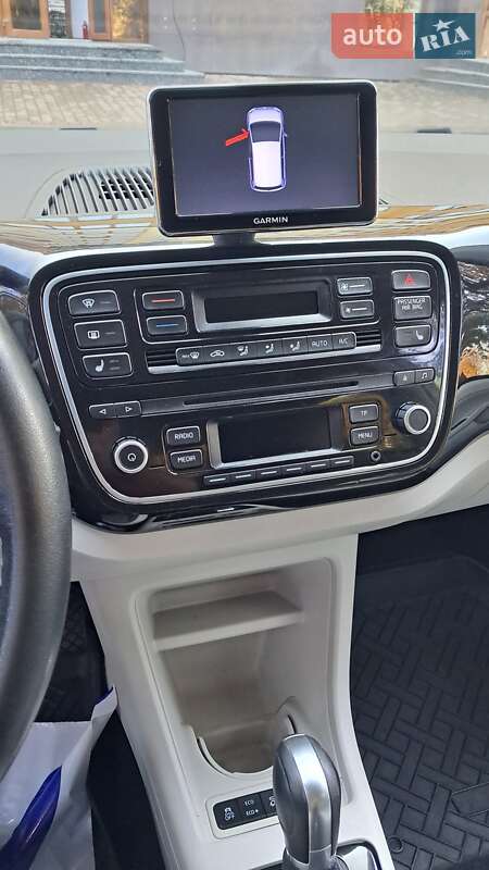 Хэтчбек Volkswagen e-Up 2014 в Луцке фото 4 Хэтчбек Volkswagen e-Up 2014 в Луцке