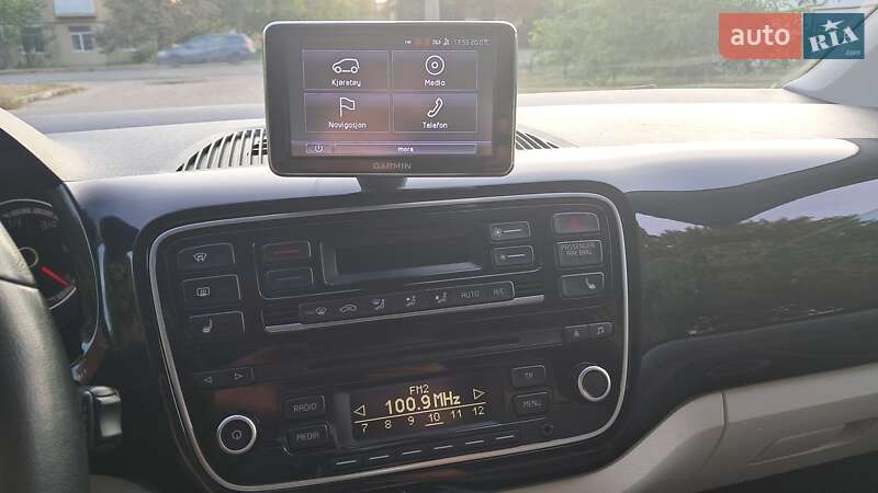 Хэтчбек Volkswagen e-Up 2014 в Луцке фото 17 Хэтчбек Volkswagen e-Up 2014 в Луцке