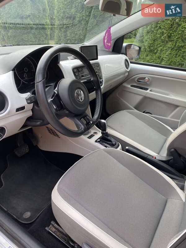 Хэтчбек Volkswagen e-Up 2013 в Нововолынске фото 6 Хэтчбек Volkswagen e-Up 2013 в Нововолынске