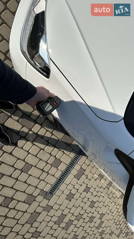 Хэтчбек Volkswagen e-Up 2021 в Мукачево фото 24 Хэтчбек Volkswagen e-Up 2021 в Мукачево